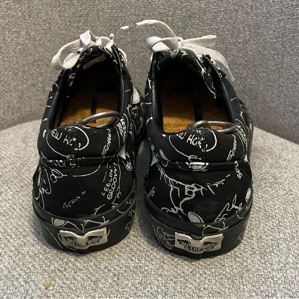 VANS- 2017 Vans Peanuts x Old Skool 'Snoopy' unisex men’s 7/ woman’s 9.5 - Picture 6 of 7